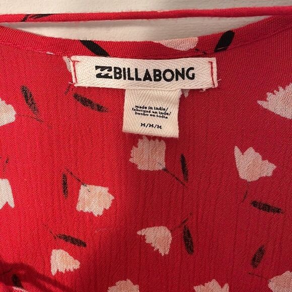 Billabong Flowy Tie Neck Red Floral Top Medium - Picture 5 of 9